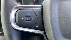 Volvo XC40 2.0 B3P Ultra Dark 5dr Auto Petrol Estate